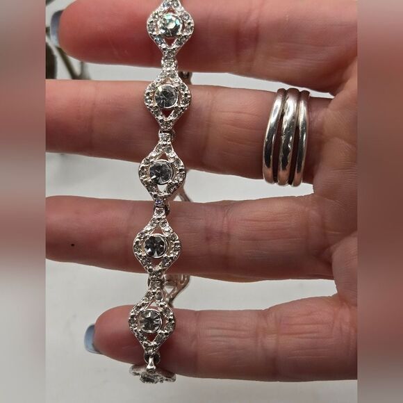 "5/$25" Silvertone Rhinestone Tennis Bracelet - Picture 1 of 8